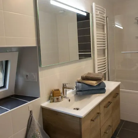 Gite Avec Piscine Privee Chauffee, 4 Chambres, Vue Sur Le Chateau - Fr-1-616-1 Prázdninový dům