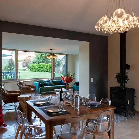 Gite Avec Piscine Privee Chauffee, 4 Chambres, Vue Sur Le Chateau - Fr-1-616-1 Prázdninový dům *